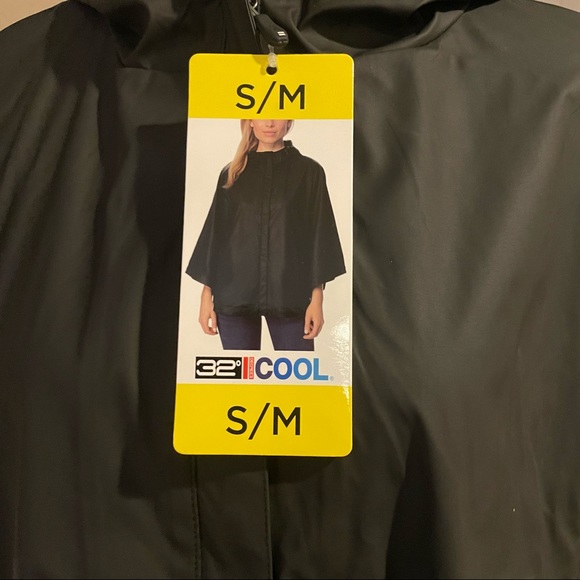 32 degrees rain poncho - Picture 9 of 9